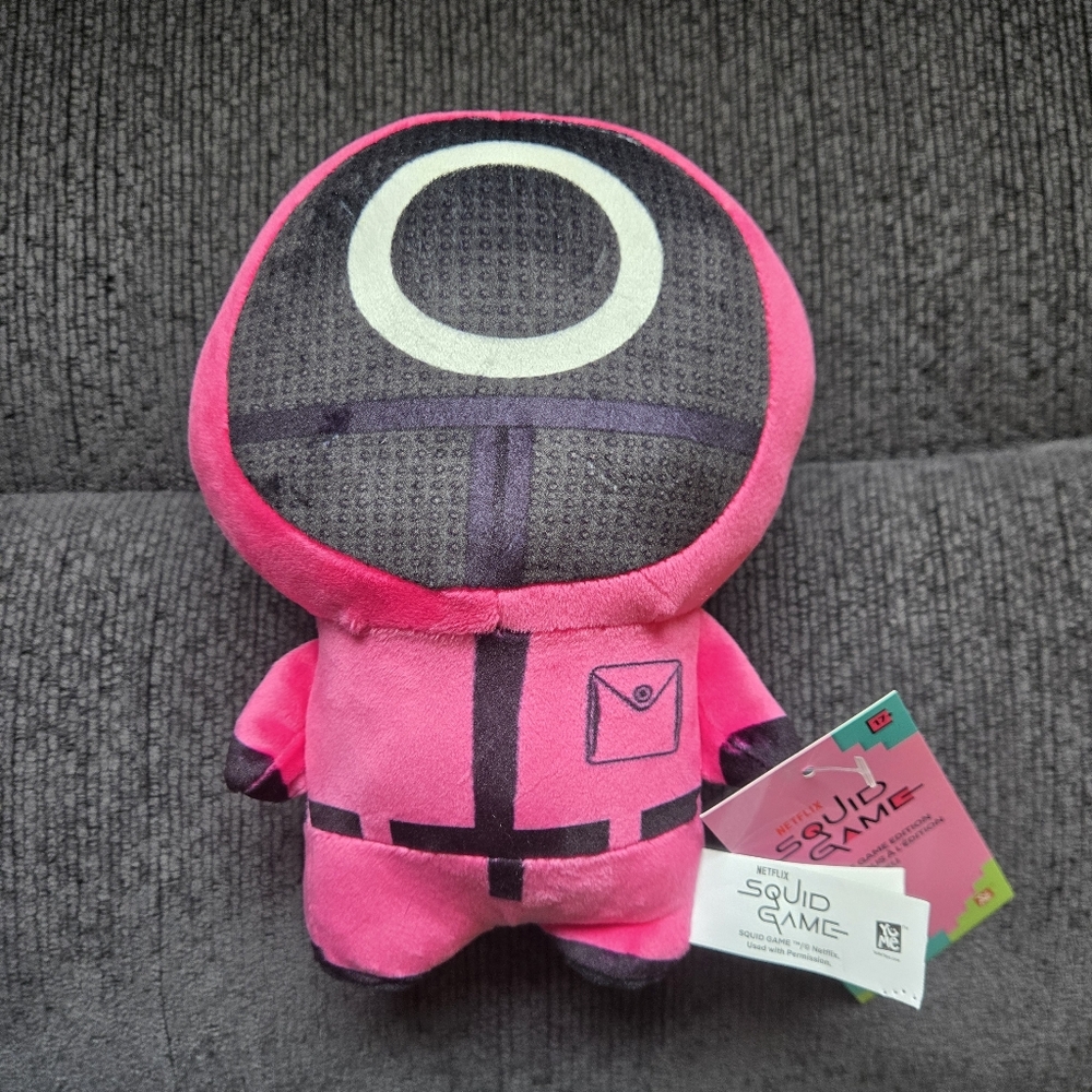 Netflix Squid Game Worker Circle Plush New